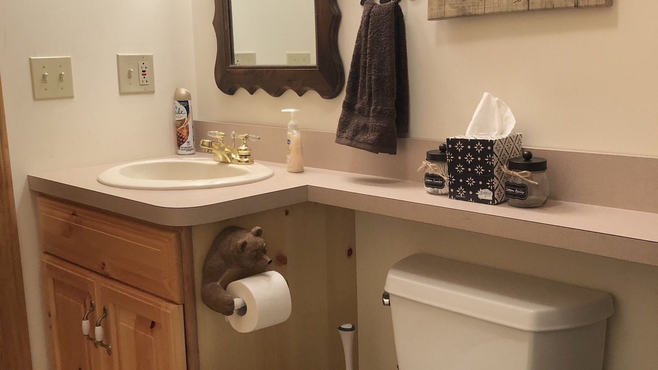 Photo of Bathroom in Errol