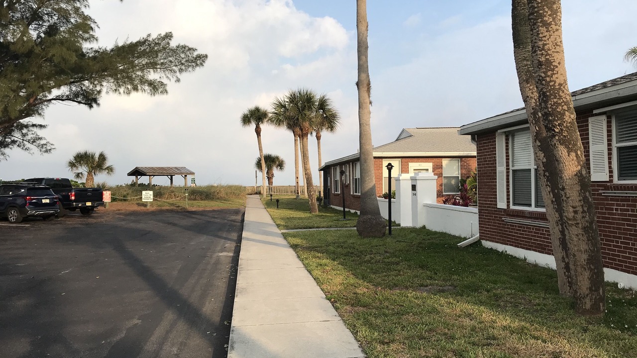 Photo of Outdoor in Golden Beach