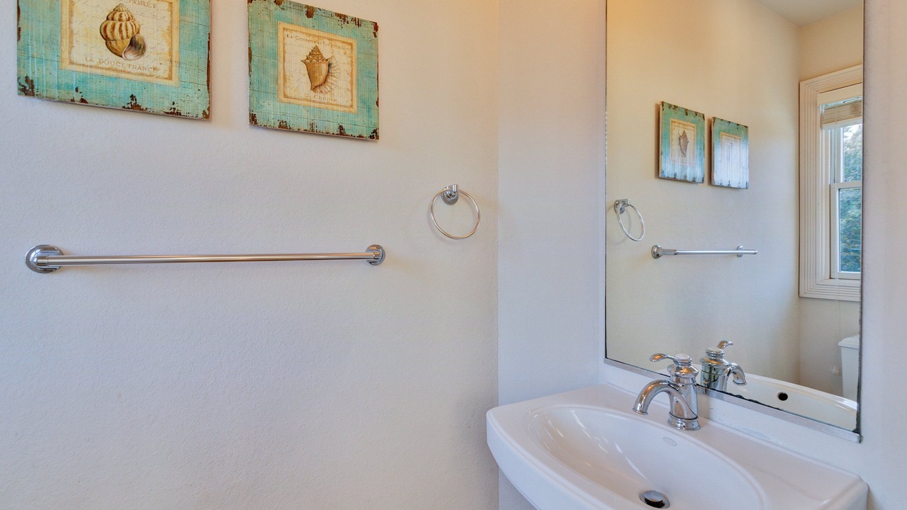 Photo of Bathroom in Duck