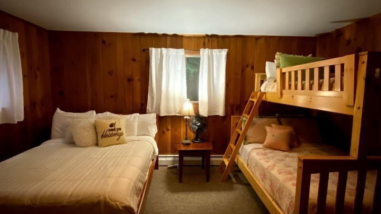 Photo of Bedroom in Pocono Lake