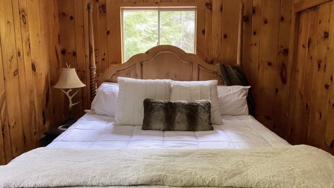 Photo of Bedroom in Pocono Lake