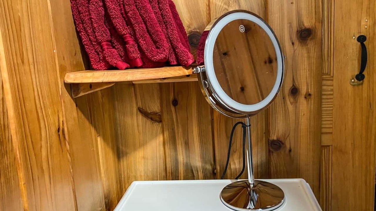 Photo of Bathroom in Warren