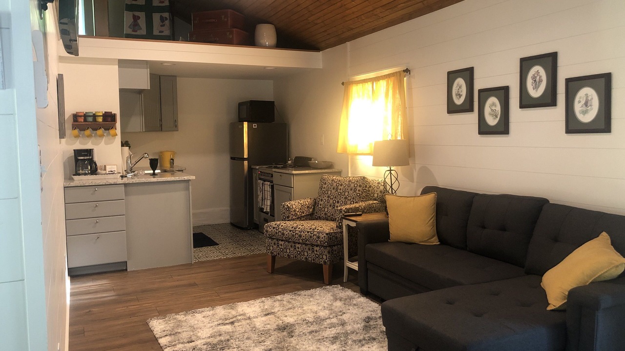Photo of Bedroom in Hendersonville