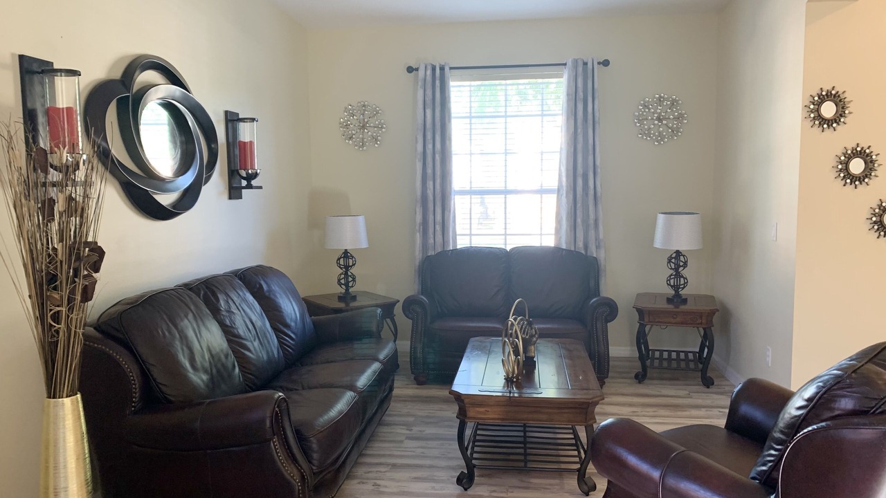 Photo of Livingroom in Watersong