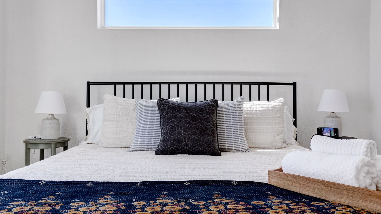 Photo of Bedroom in Near East Side
