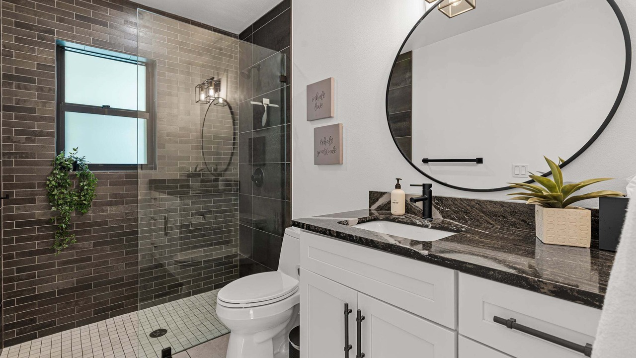 Photo of Bathroom in Arlington Park