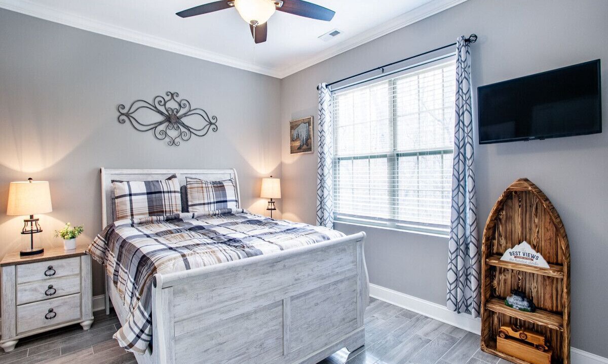 Photo of Bedroom in Townsend