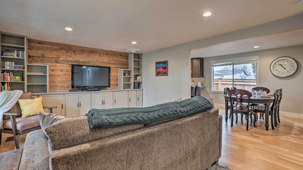 Photo of Bedroom in Redmond