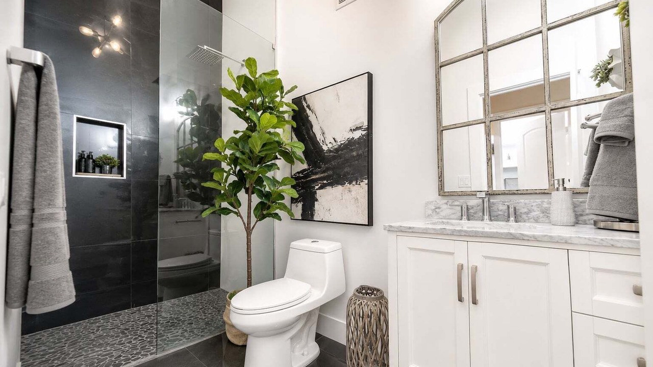 Photo of Bathroom in Misty River
