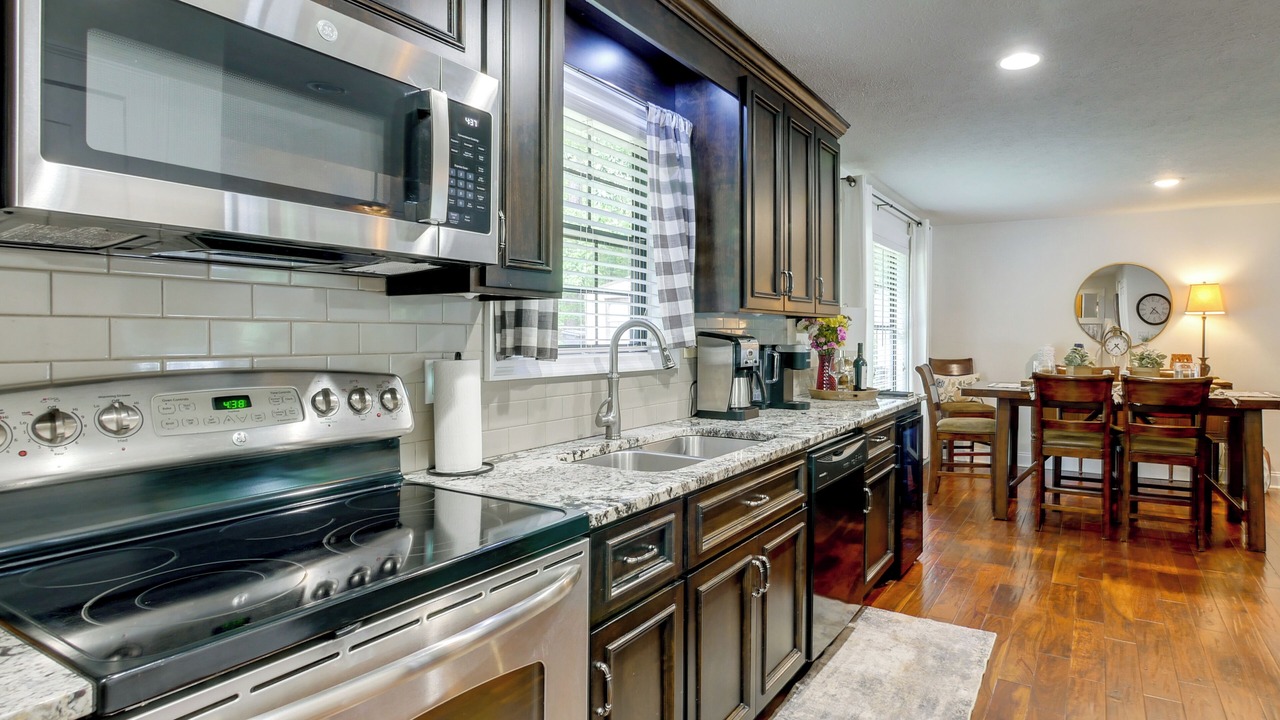 Photo of Kitchen in Eatonton