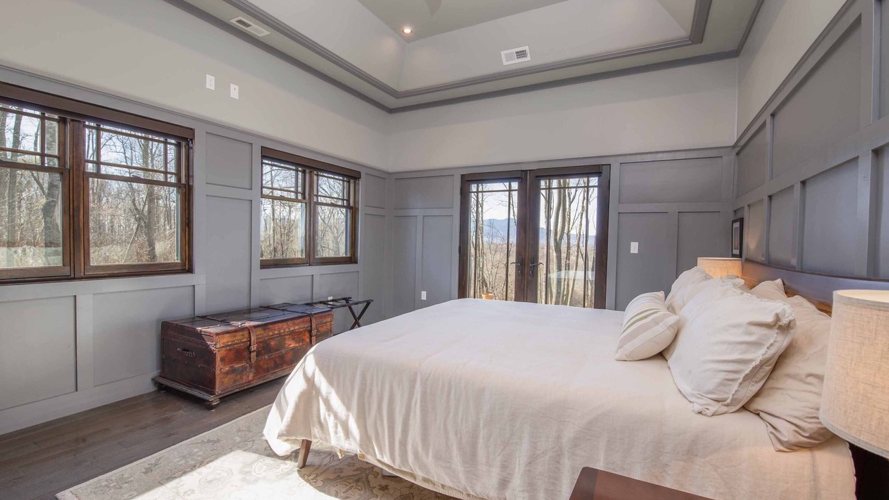 Photo of Bedroom in Spruce Pine