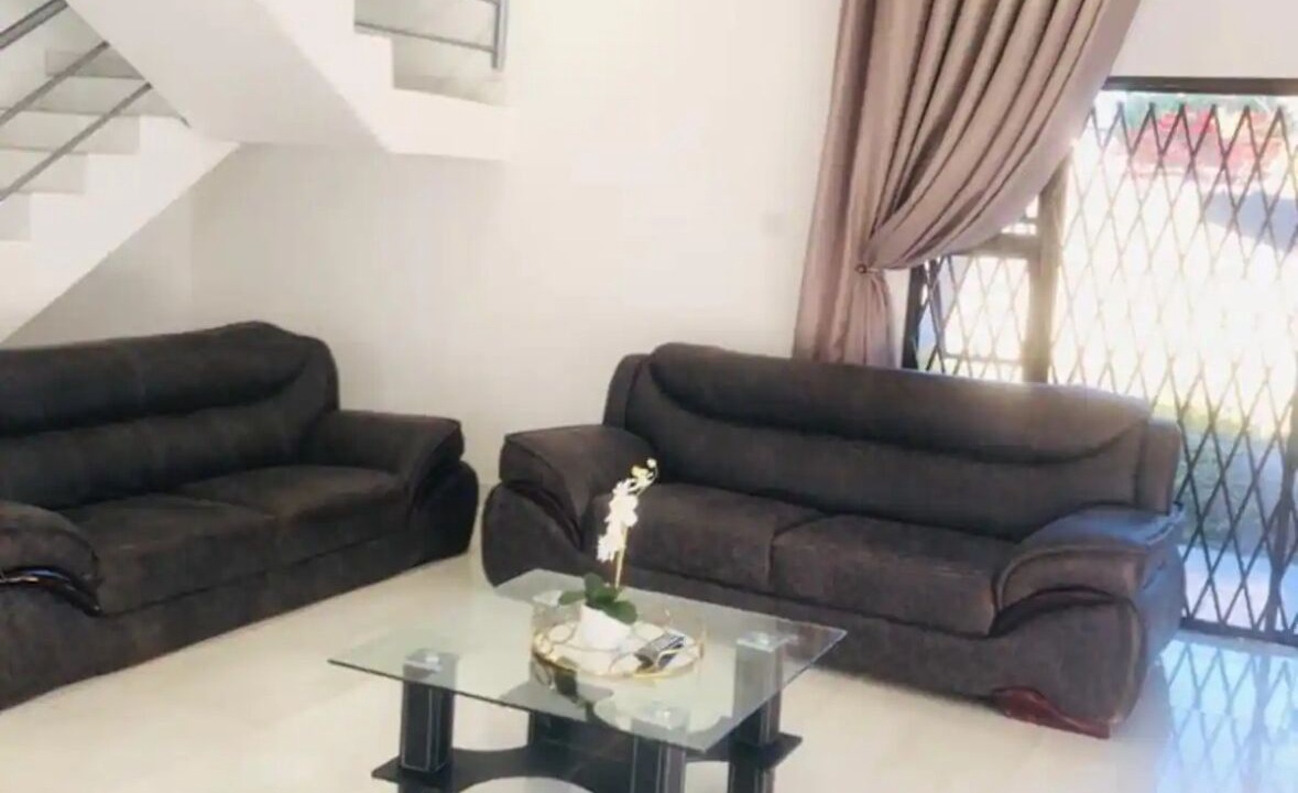 Photo of Livingroom in Harare