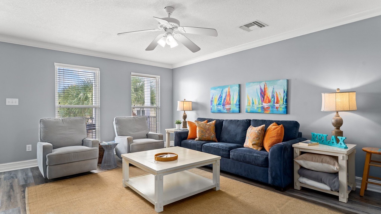 Photo of Livingroom in Kiska Beach
