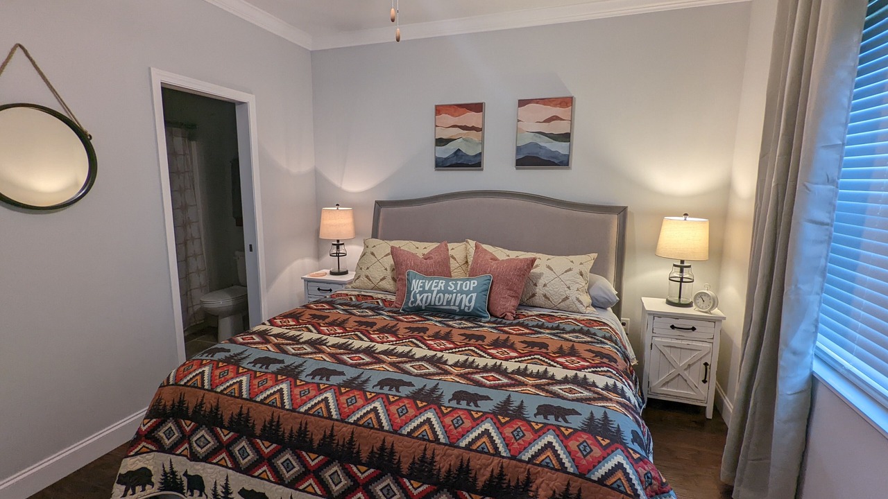 Photo of Bedroom in Townsend
