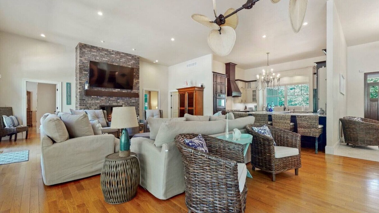 Photo of Livingroom in South Haven