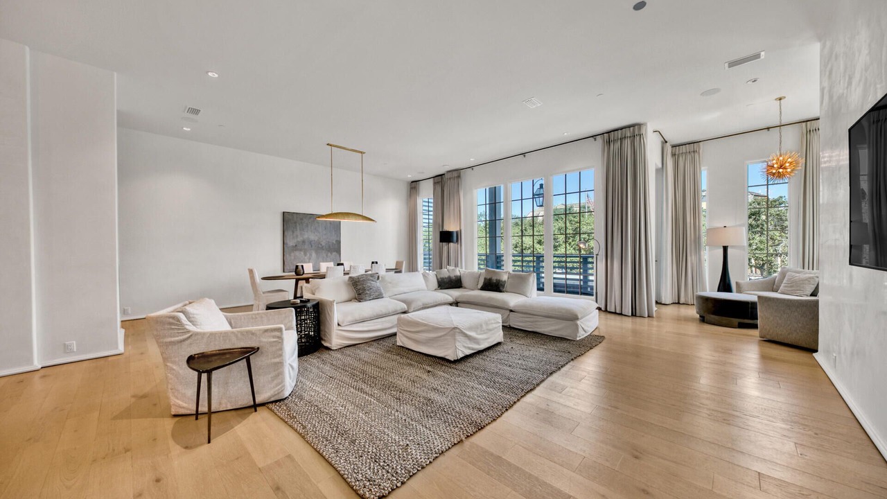 Photo of Livingroom in Rosemary Beach