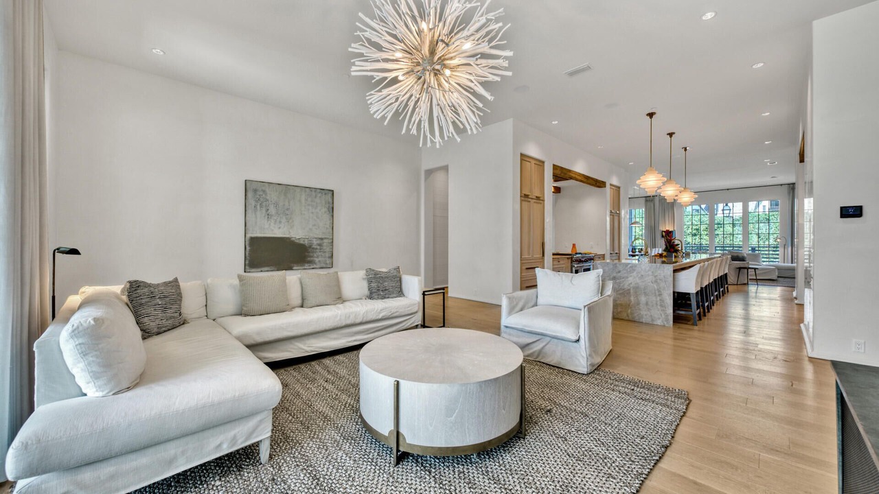 Photo of Livingroom in Rosemary Beach