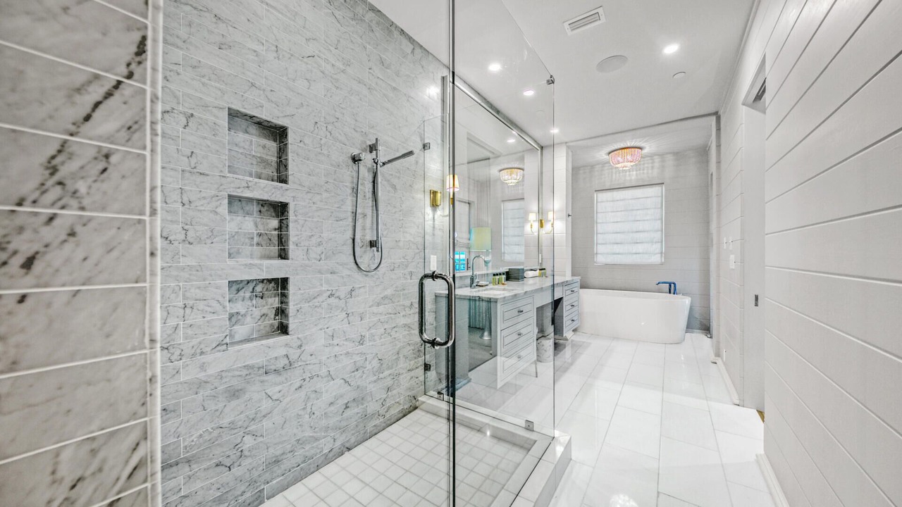 Photo of Bathroom in Rosemary Beach
