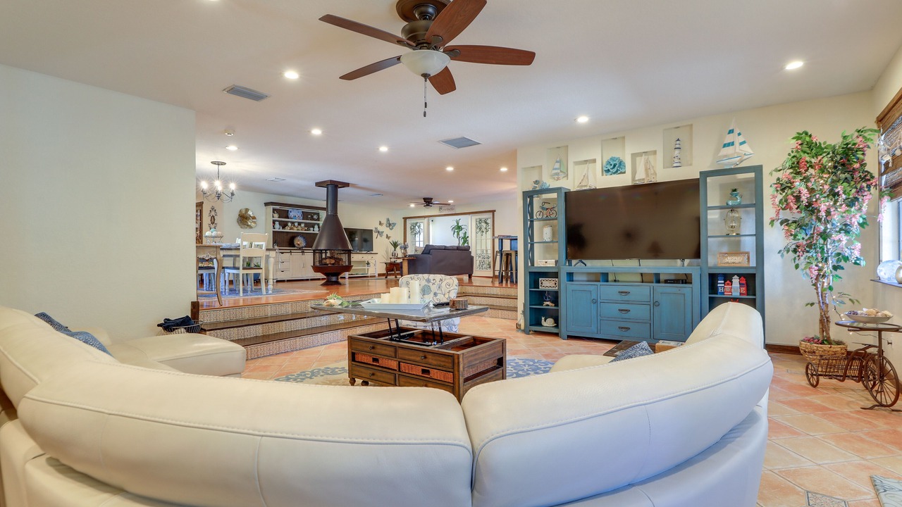 Photo of Livingroom in Flora Villa