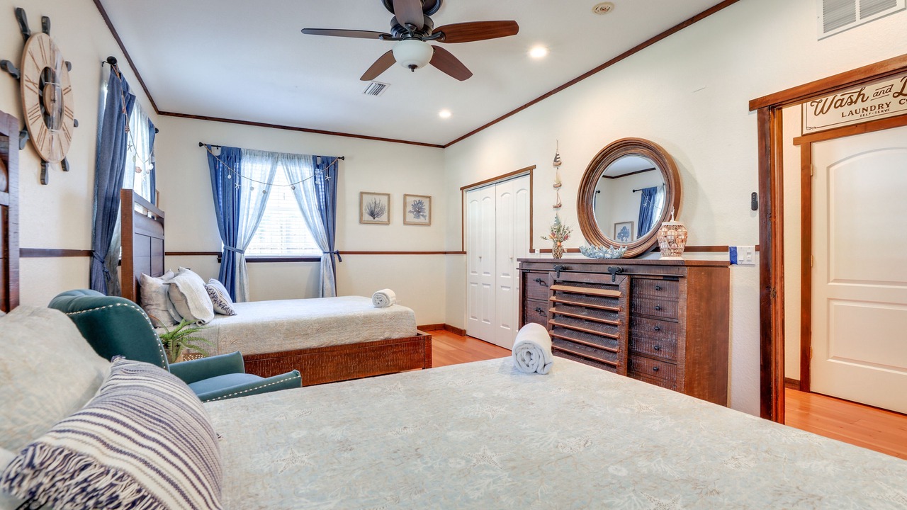 Photo of Bedroom in Flora Villa