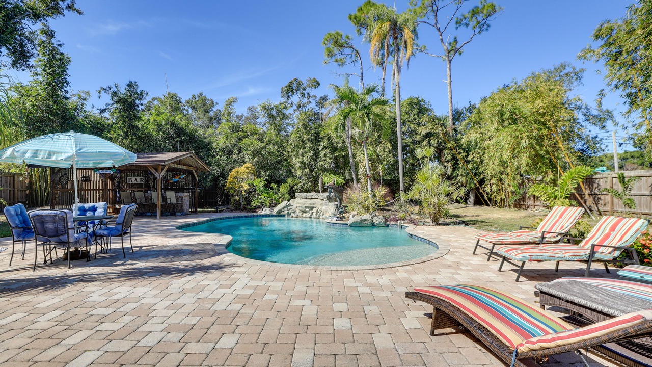 Photo of Outdoor in Flora Villa