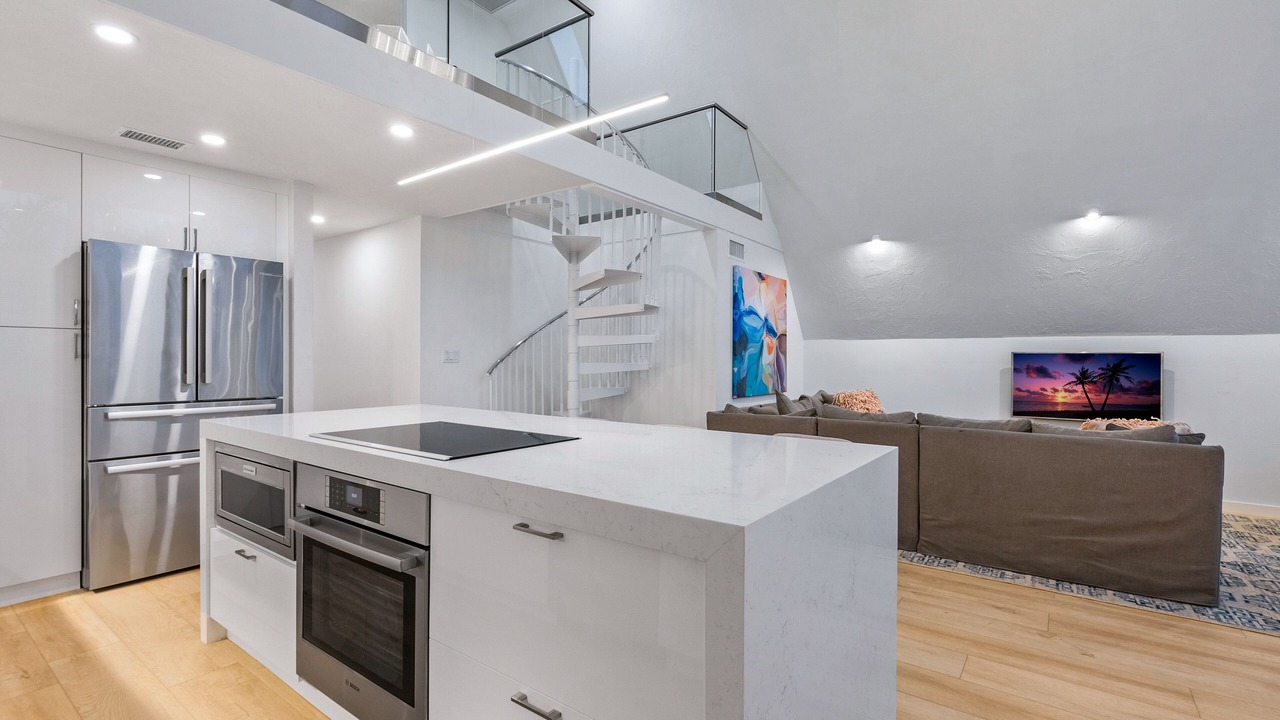 Photo of Kitchen in Central Sarasota