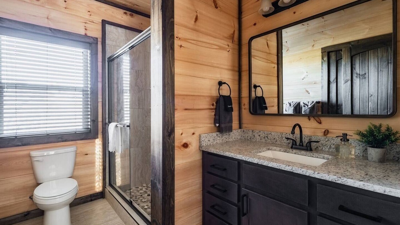 Photo of Bathroom in Chalet Village North