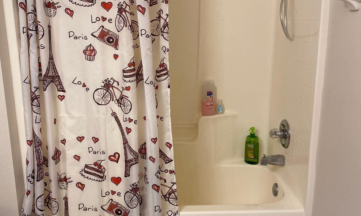 Photo of Bathroom in Sandy Ridge