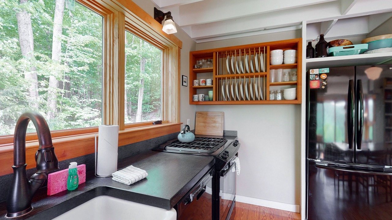 Photo of Kitchen in Granville