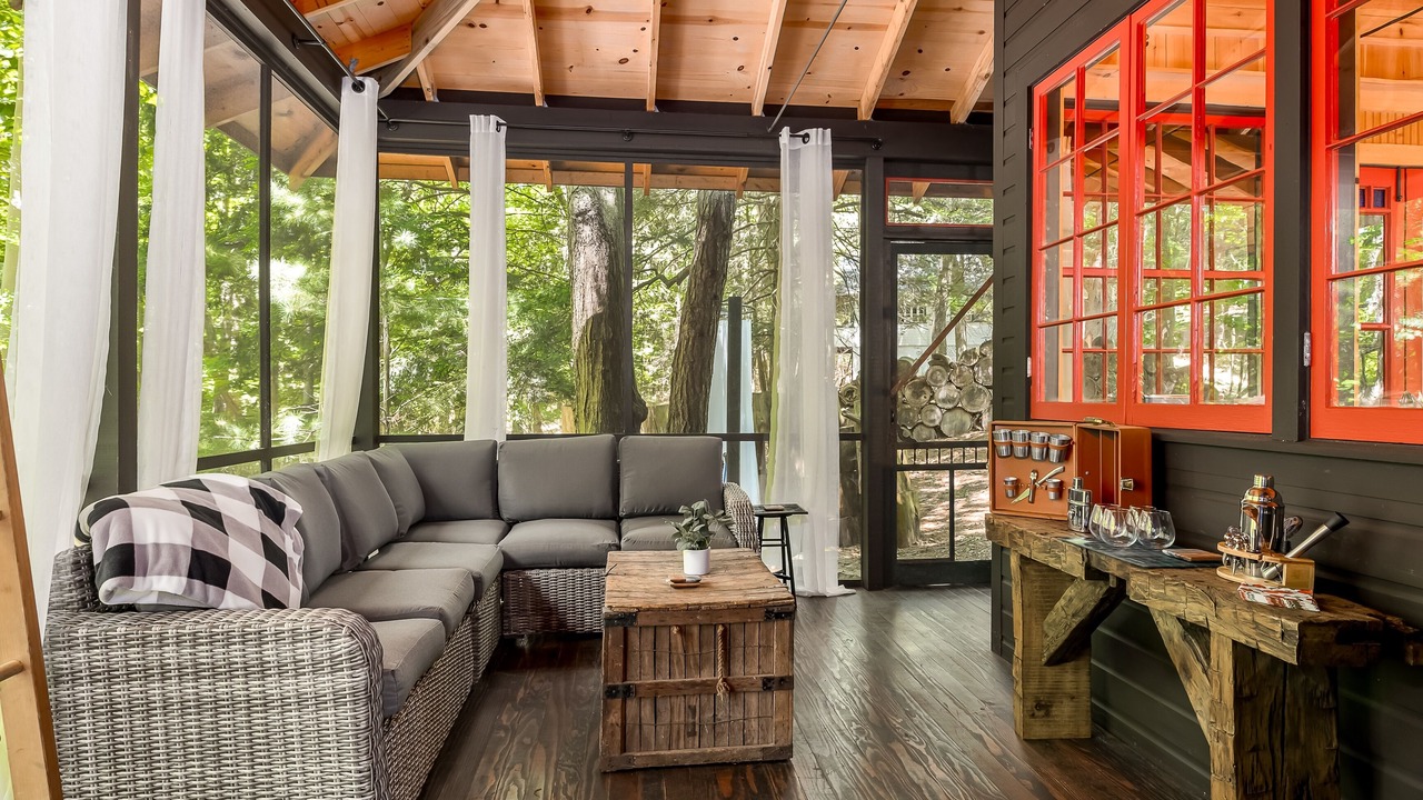 Photo of Livingroom in Saugatuck