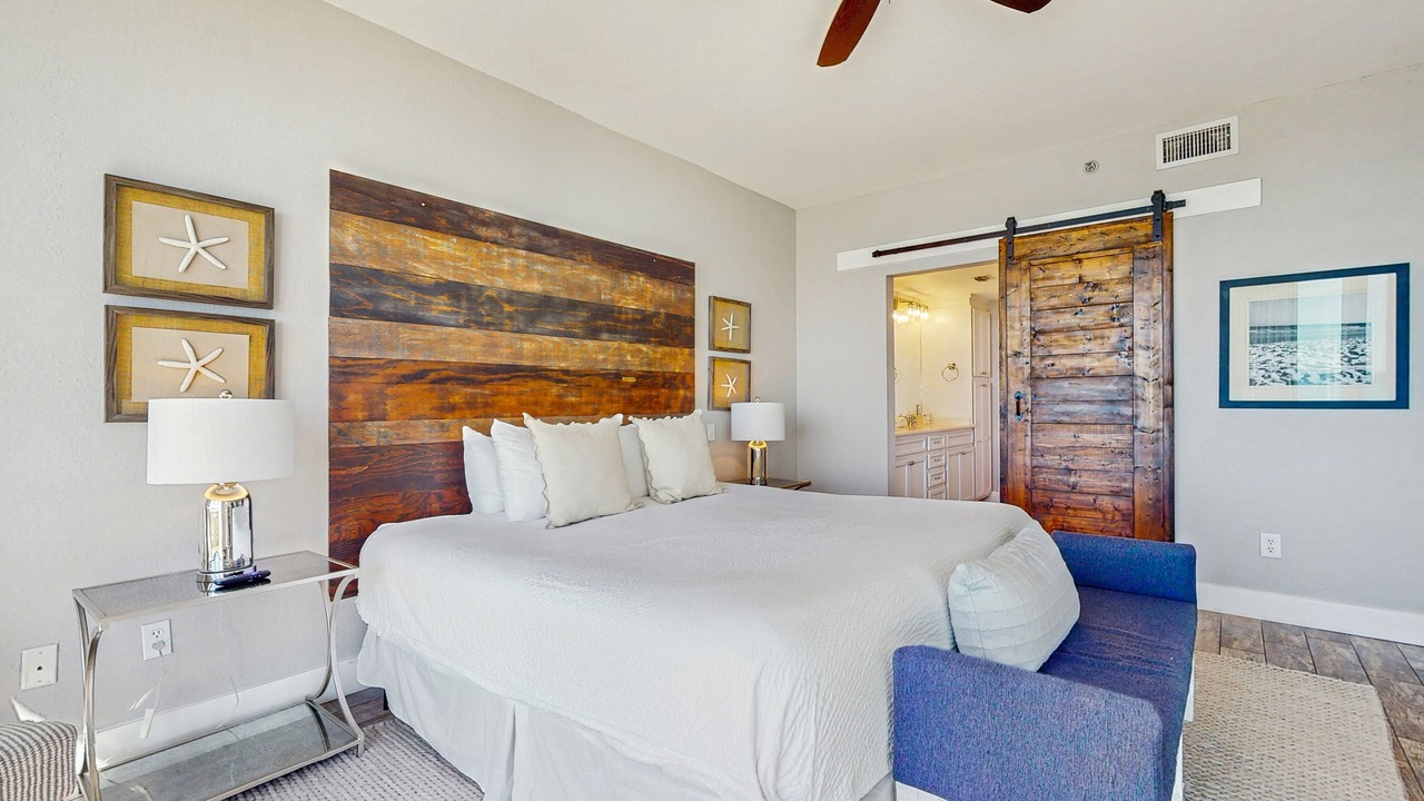 Photo of Bedroom in Rosemary Beach