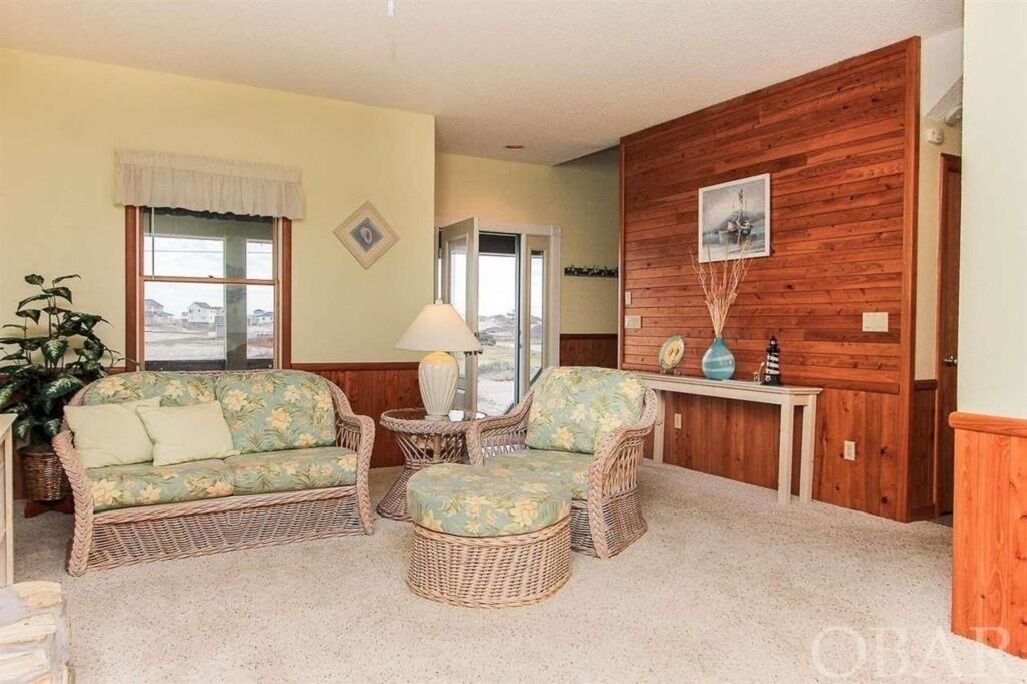 Photo of Livingroom in Corolla