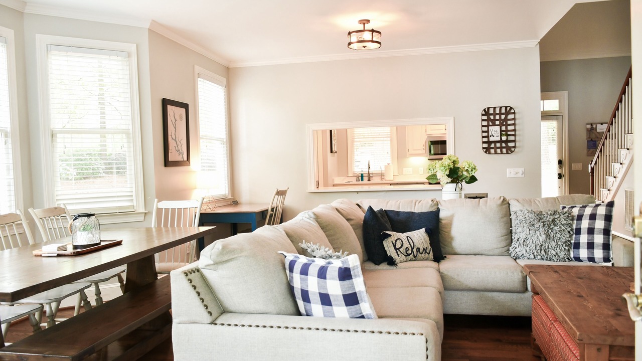 Photo of Livingroom in Eatonton
