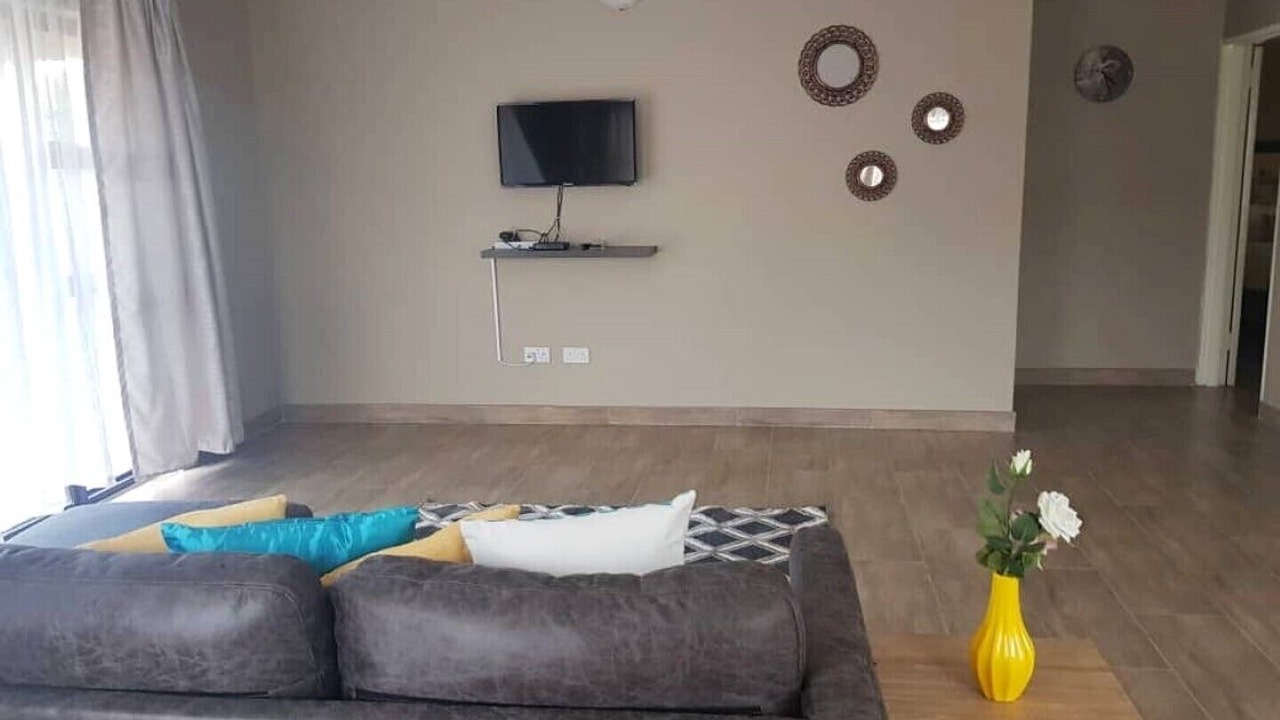 Photo of Livingroom in Livingstone
