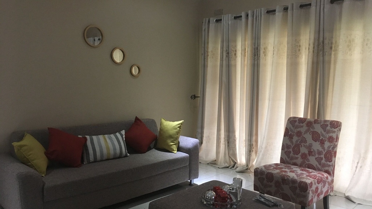 Photo of Livingroom in Greendale