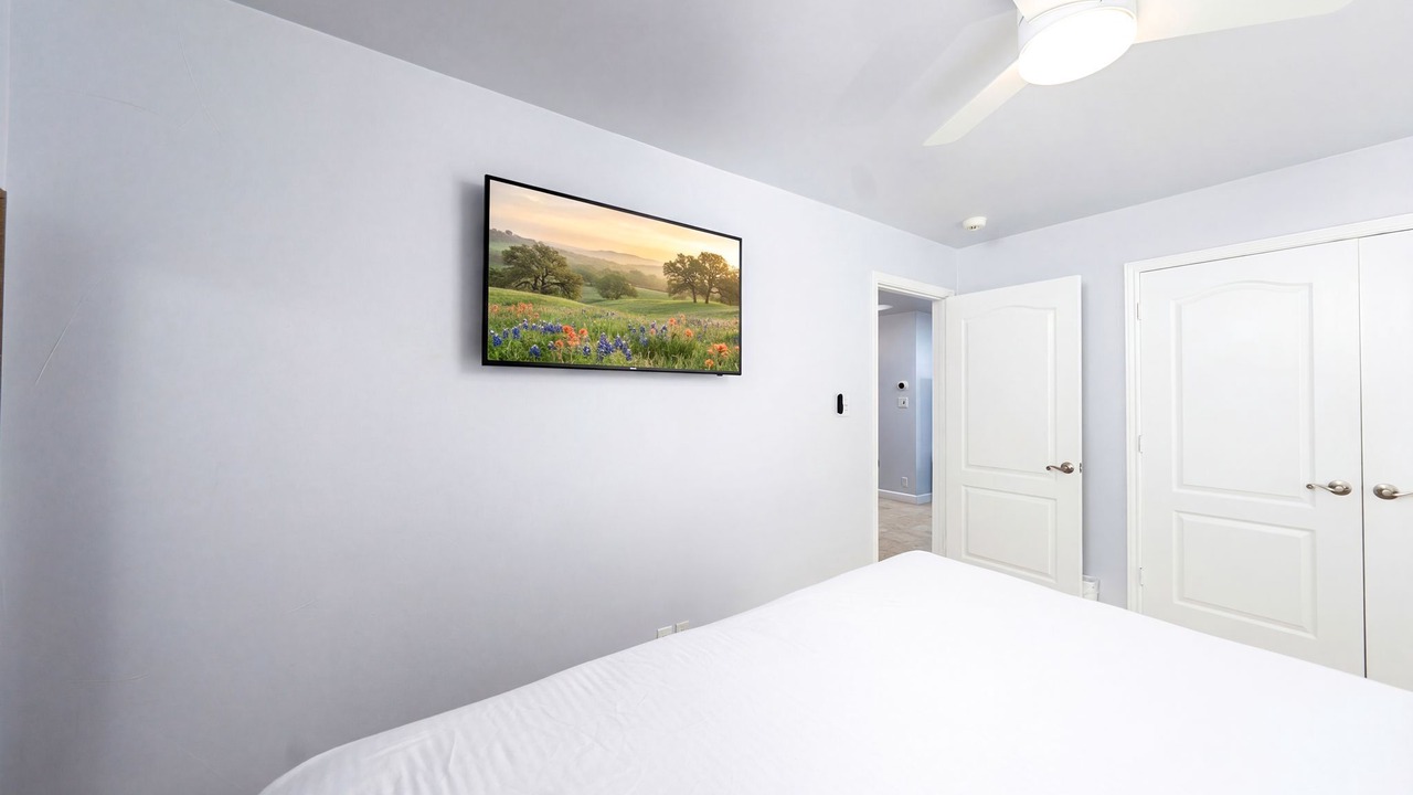 Photo of Bedroom in Helotes