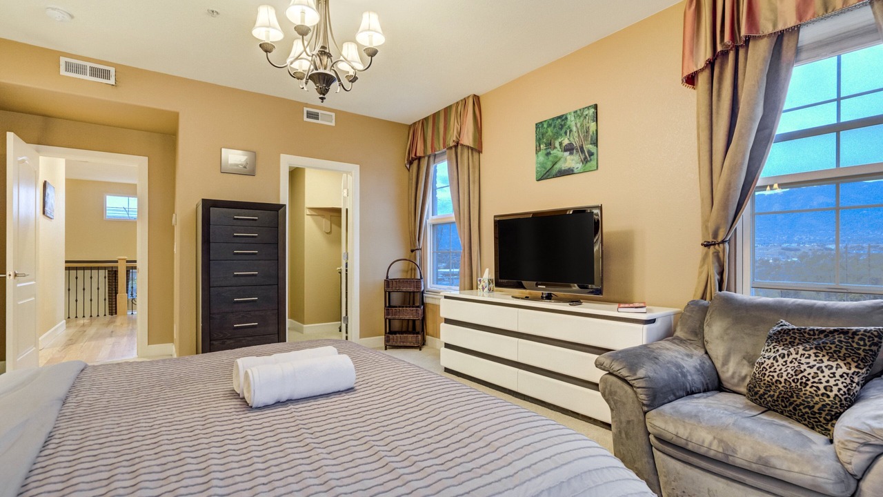 Photo of Bedroom in Central Colorado Springs
