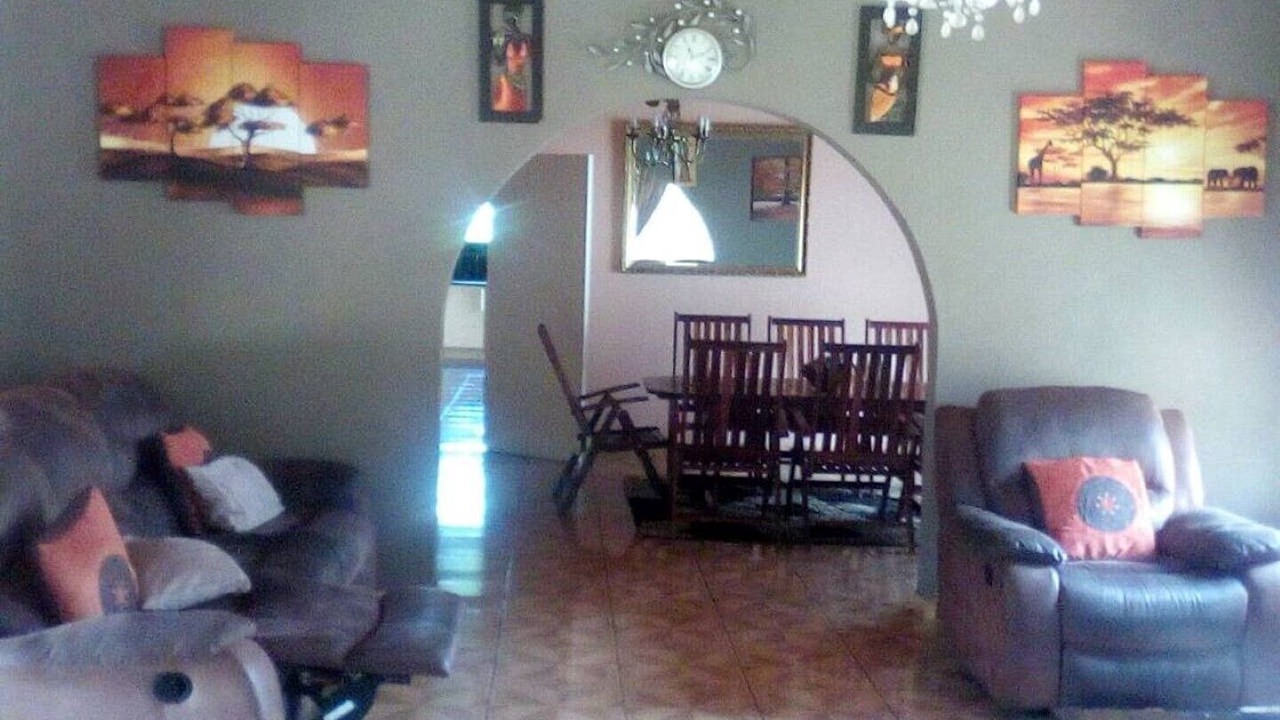 Photo of Livingroom in Kwekwe