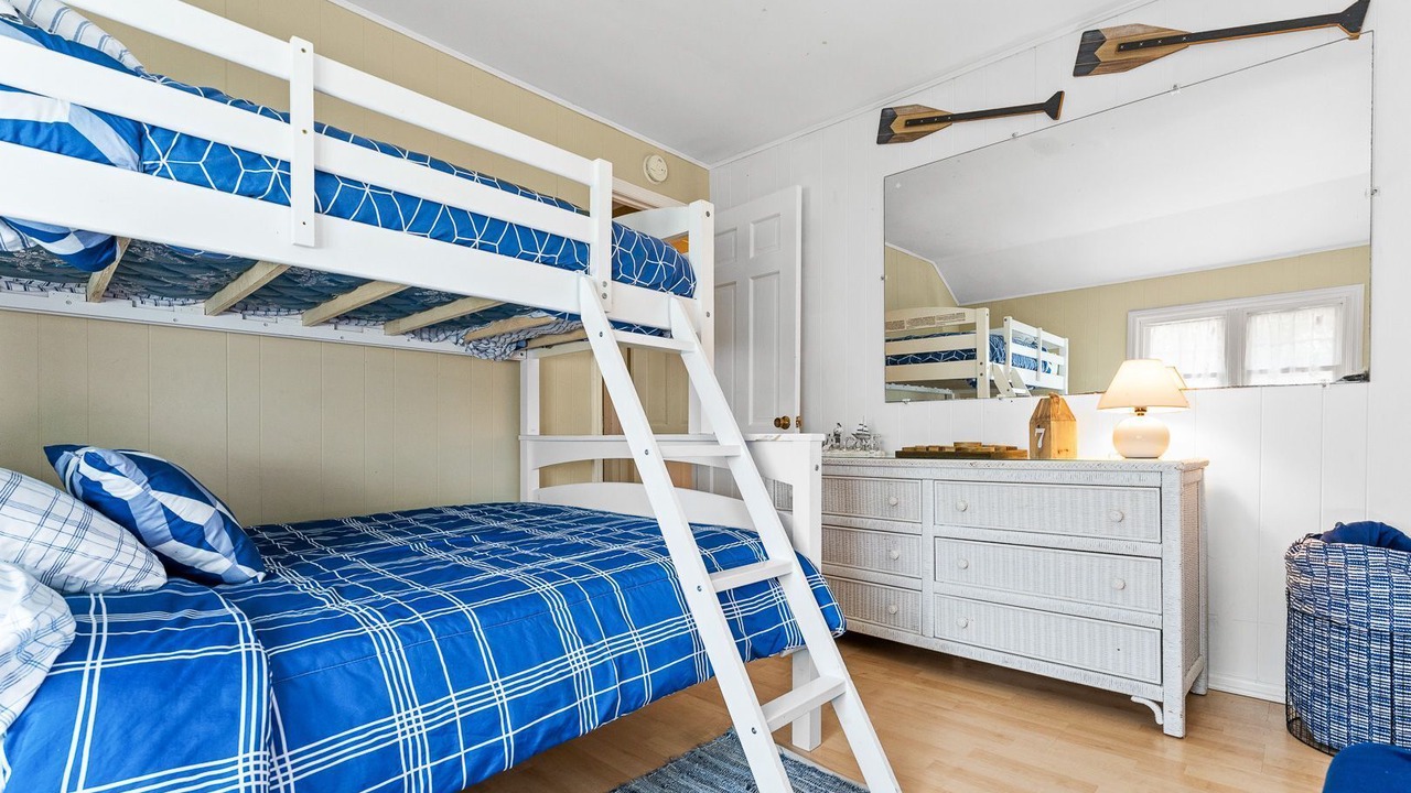 Photo of Bedroom in Saugatuck