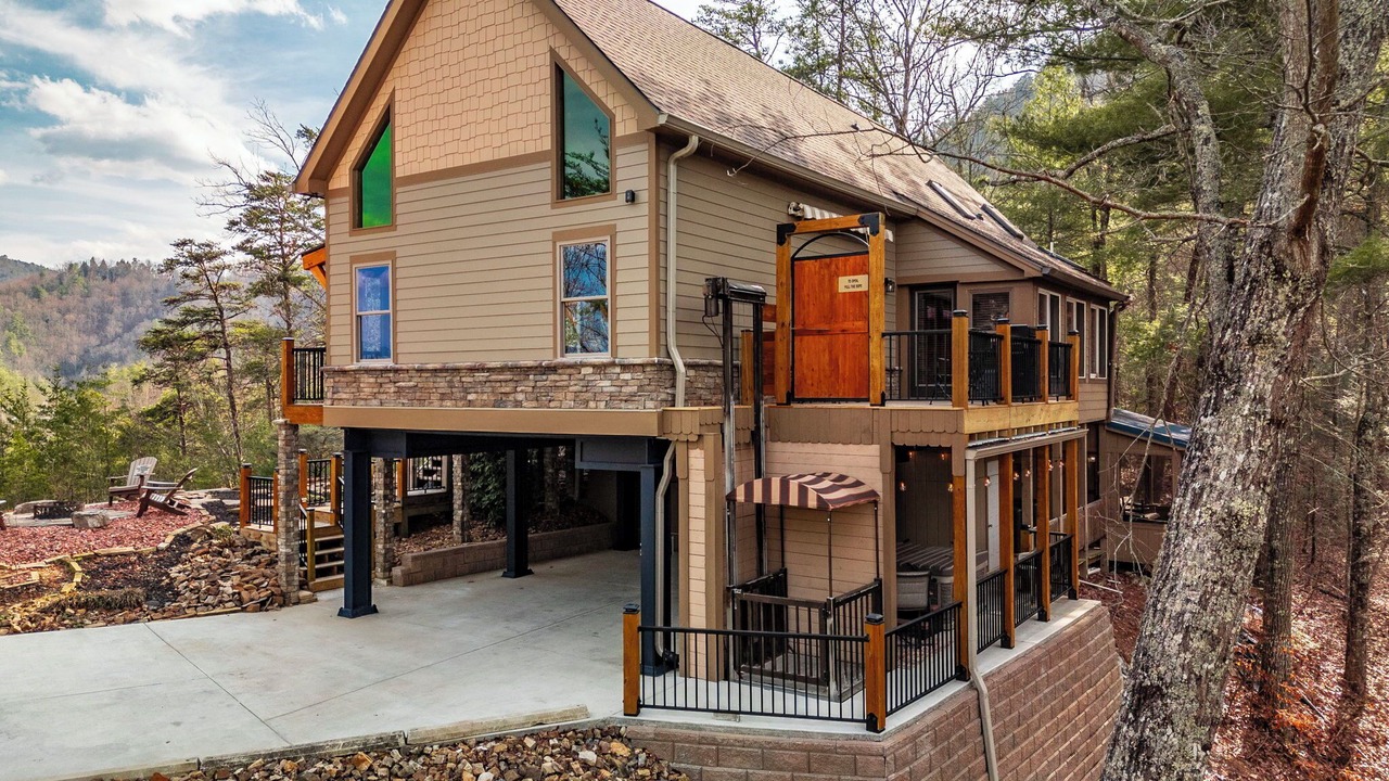 Photo of Outdoor in Townsend