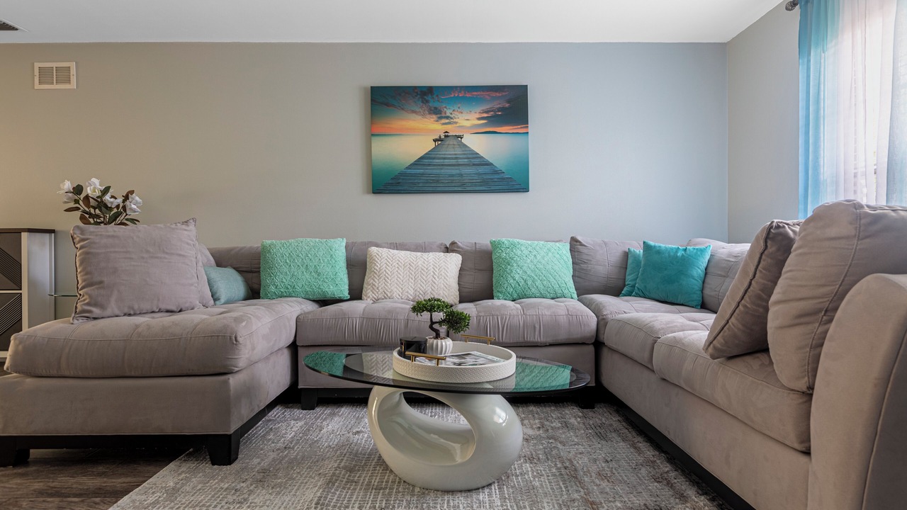 Photo of Livingroom in Lake Sarasota