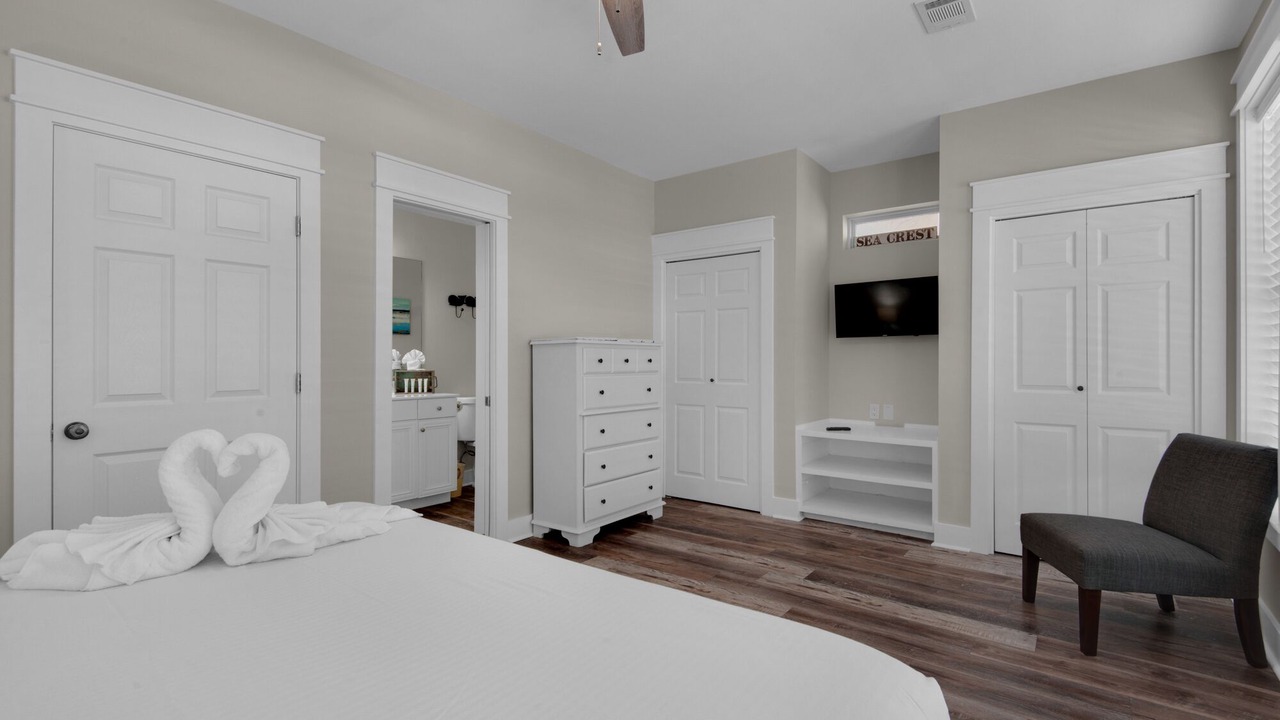 Photo of Bedroom in Seacrest Beach