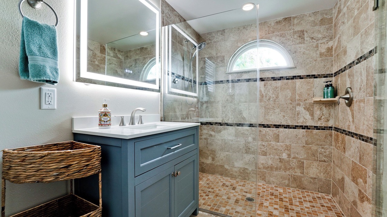 Photo of Bathroom in Holmes Beach