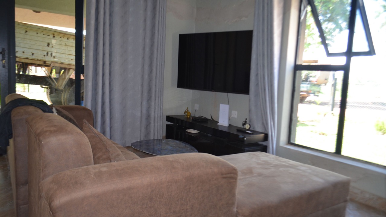 Photo of Livingroom in Chipata
