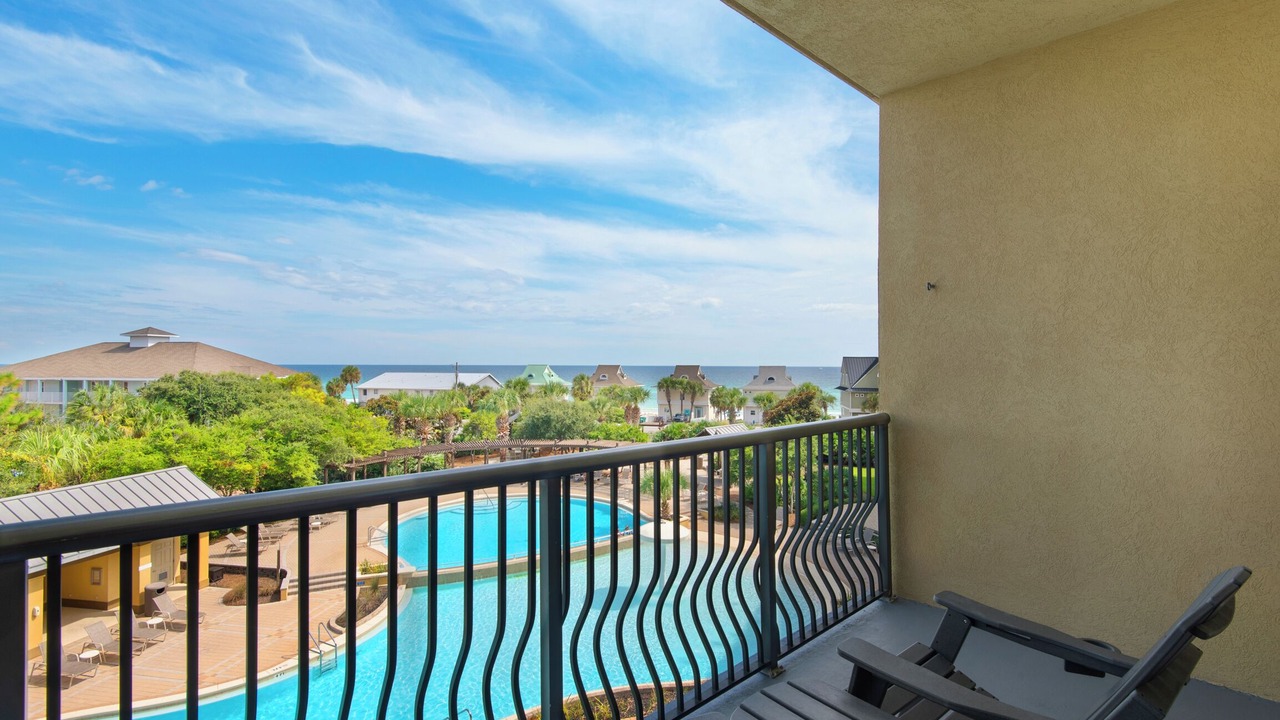 Photo of Patio Balcony in Miramar Beach