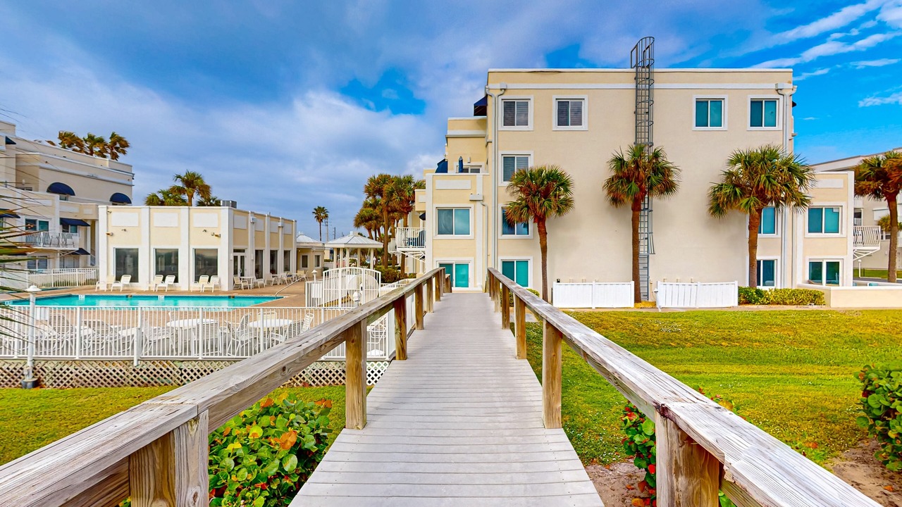 Photo of Outdoor in Cape Caneveral Beach Gardens