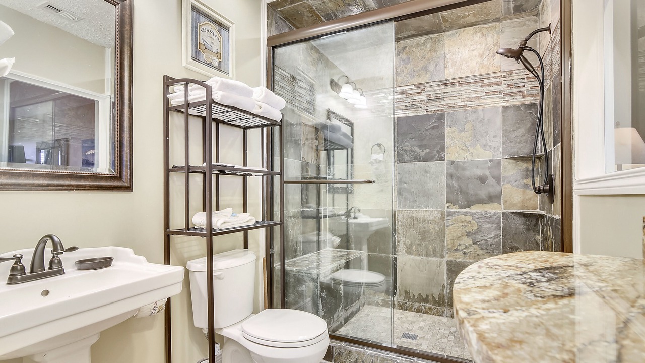 Photo of Bathroom in Sunnyside