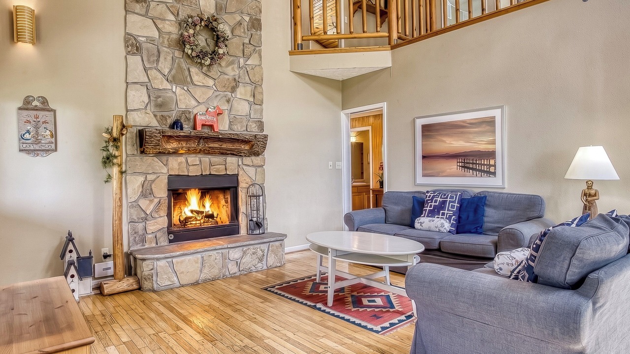 Photo of Livingroom in Townsend