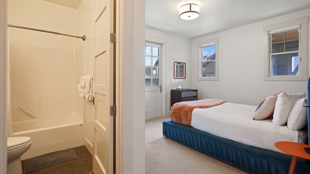 Photo of Bedroom in Bend