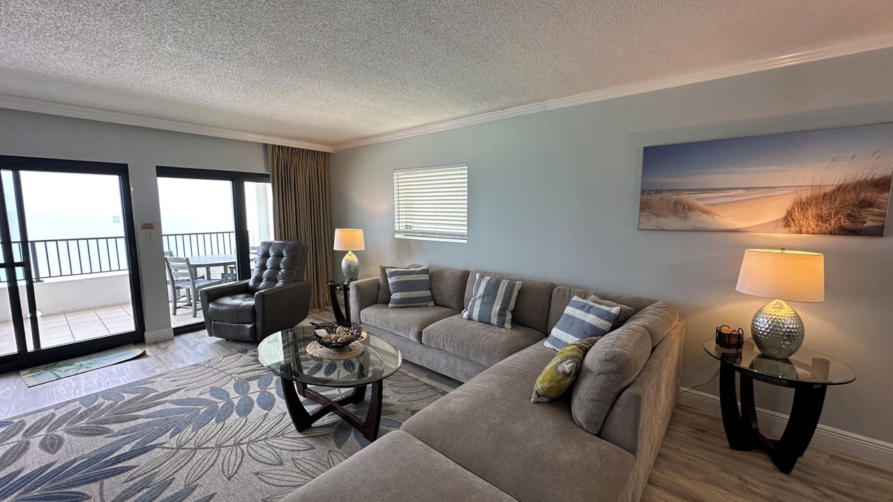 Photo of Livingroom in Destin